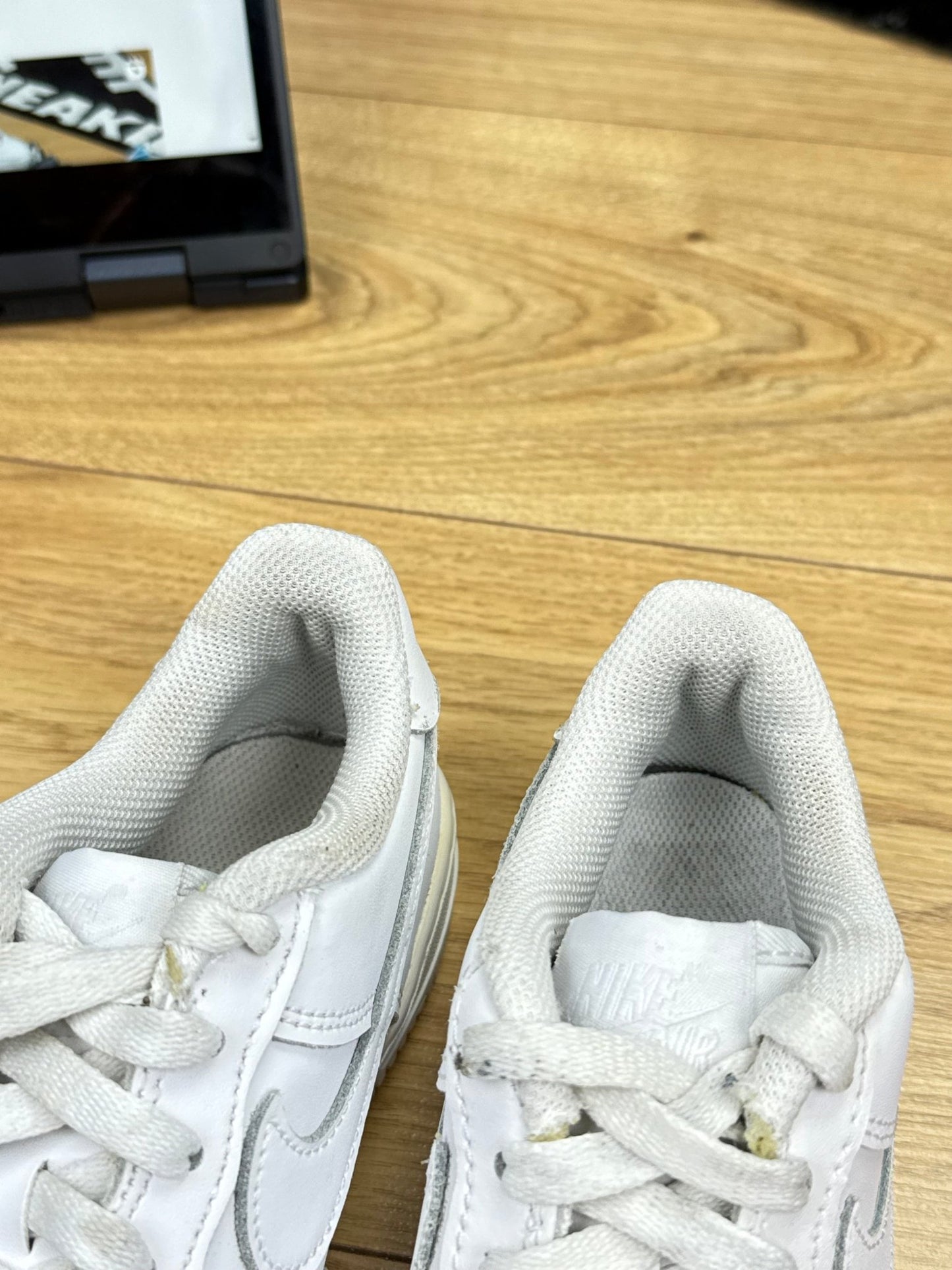 Nike Air Force 1 Low (36)