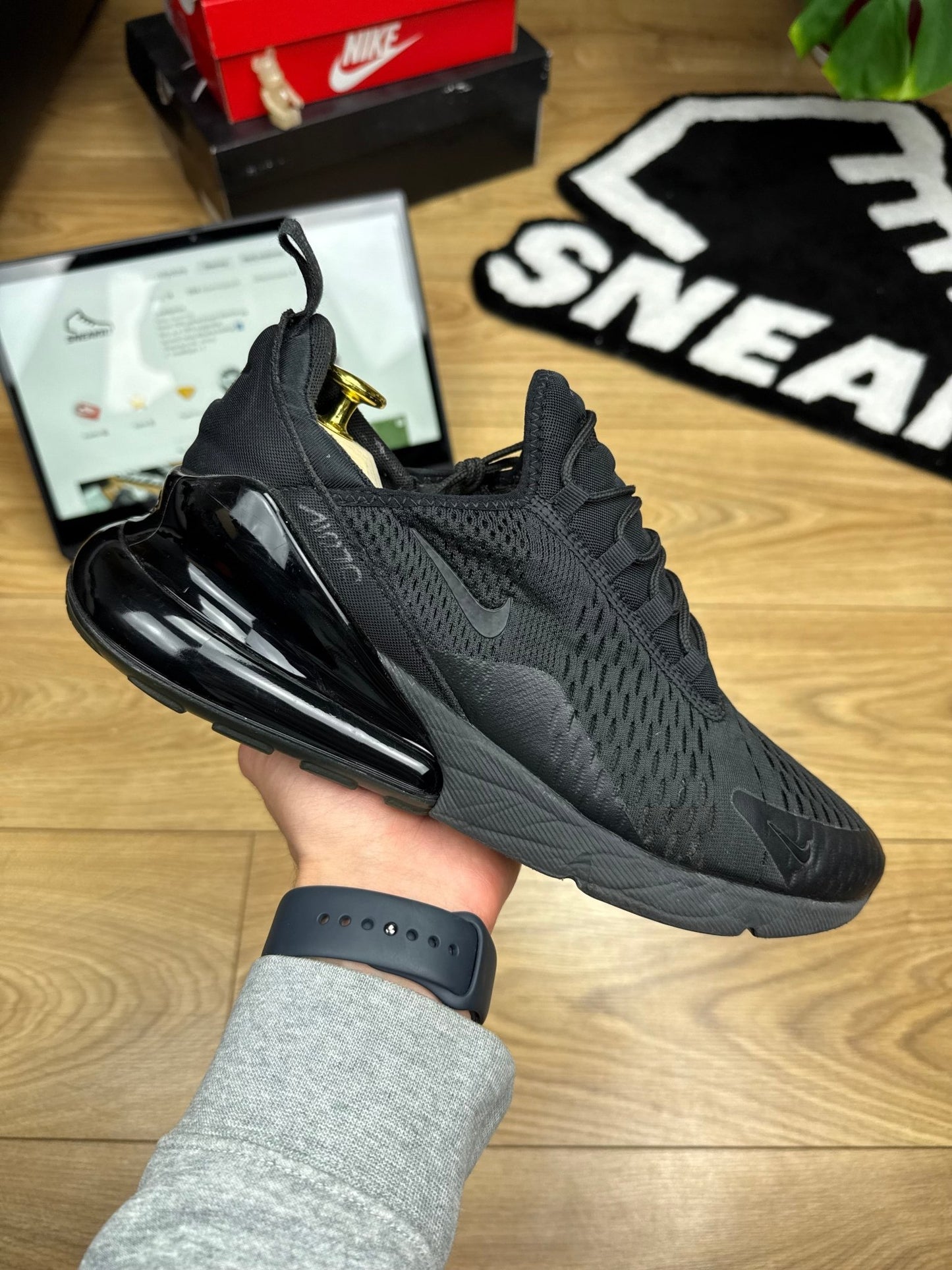 Nike Air Max 270 (44)