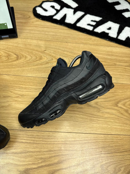 Nike Air Max 95 (42)