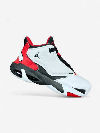Nike Air Jordan Max Aura 4 (45.5)