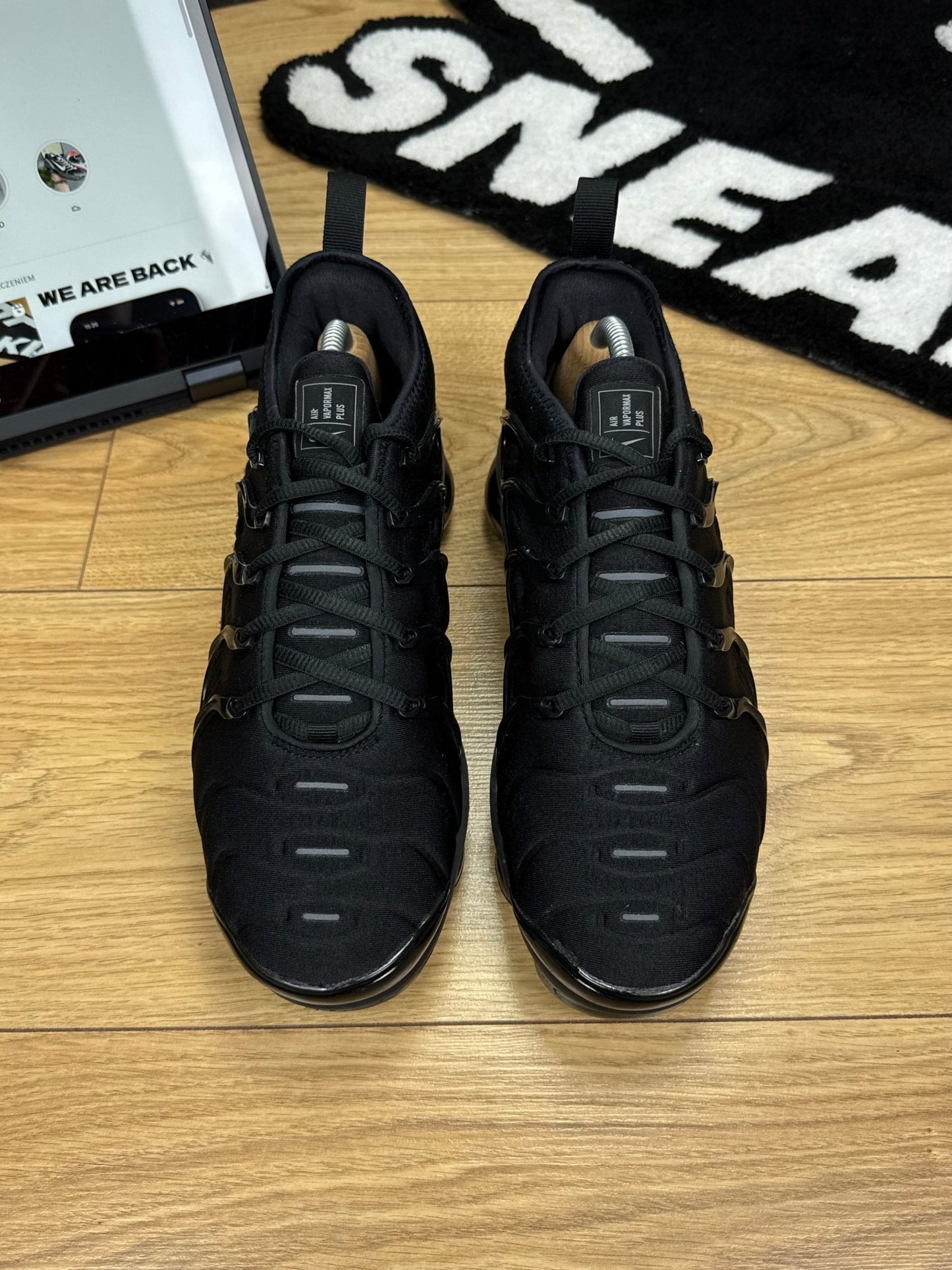 Nike Air Vapormax Plus (42.5)