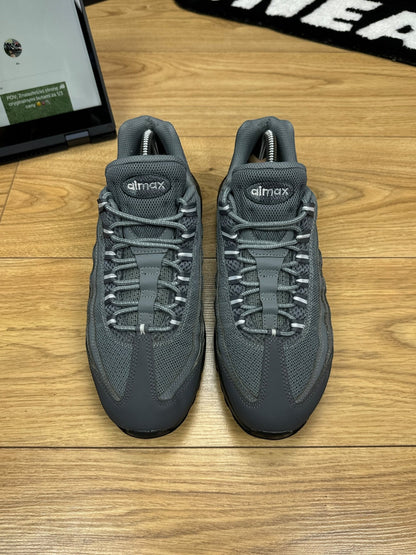 Nike Air Max 95 (42.5)