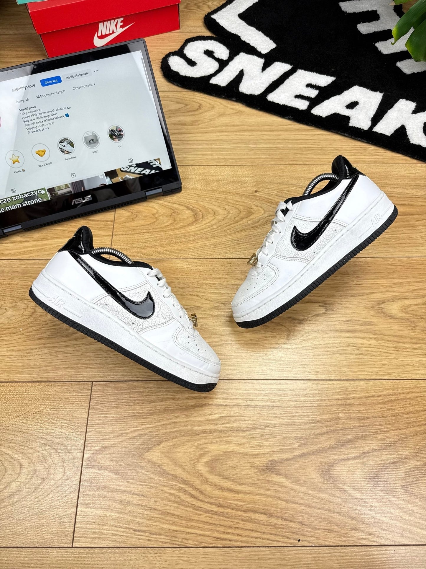 Nike Air Force 1 Low (37.5)
