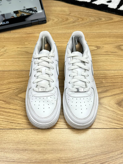 Nike Air Force 1 Low (38.5)