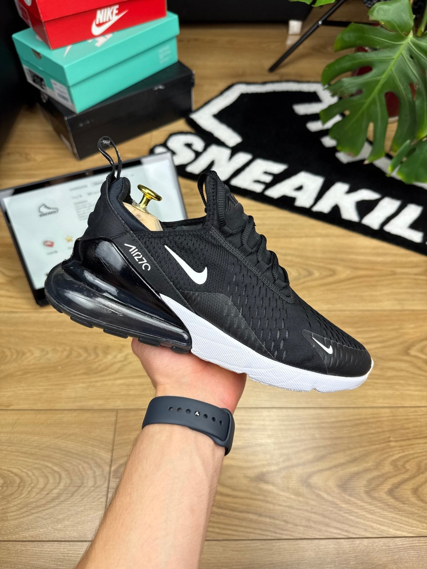 Nike Air Max 270 (42)