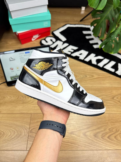 Nike Air Jordan 1 Mid (43)