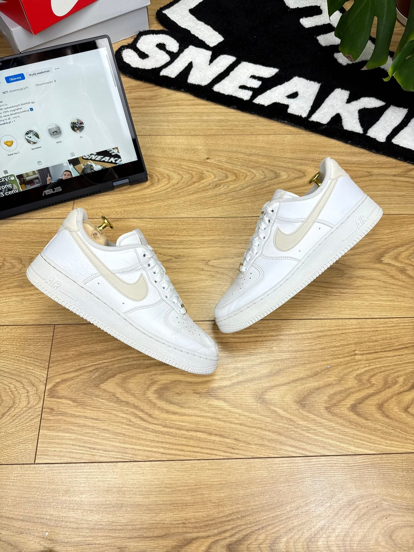 Nike Air Force 1 Low (40.5)