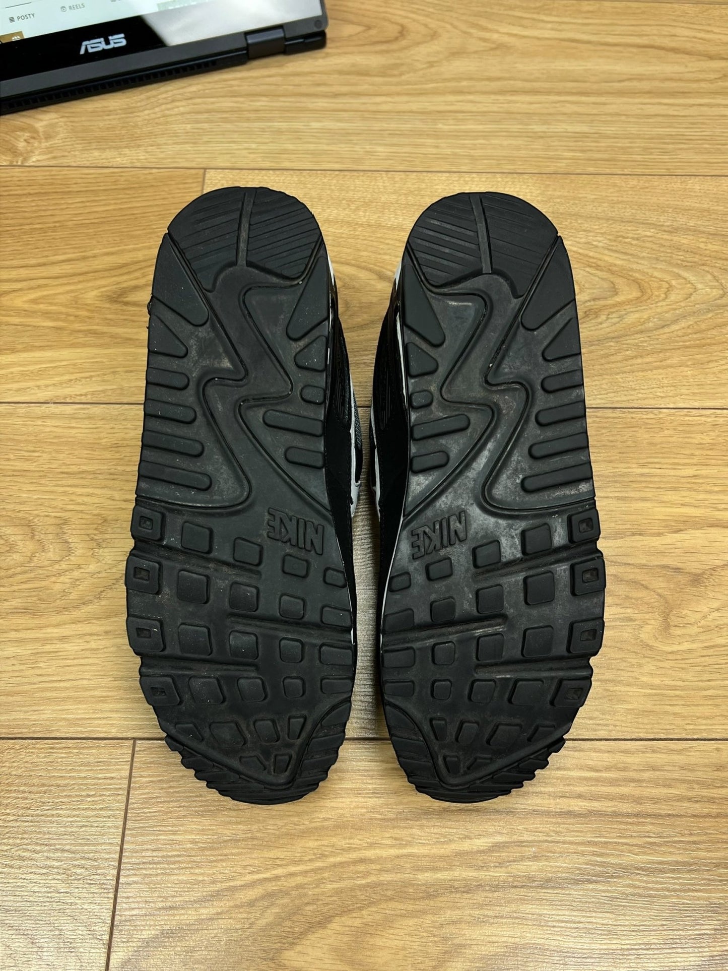 Nike Air Max 90 (41)