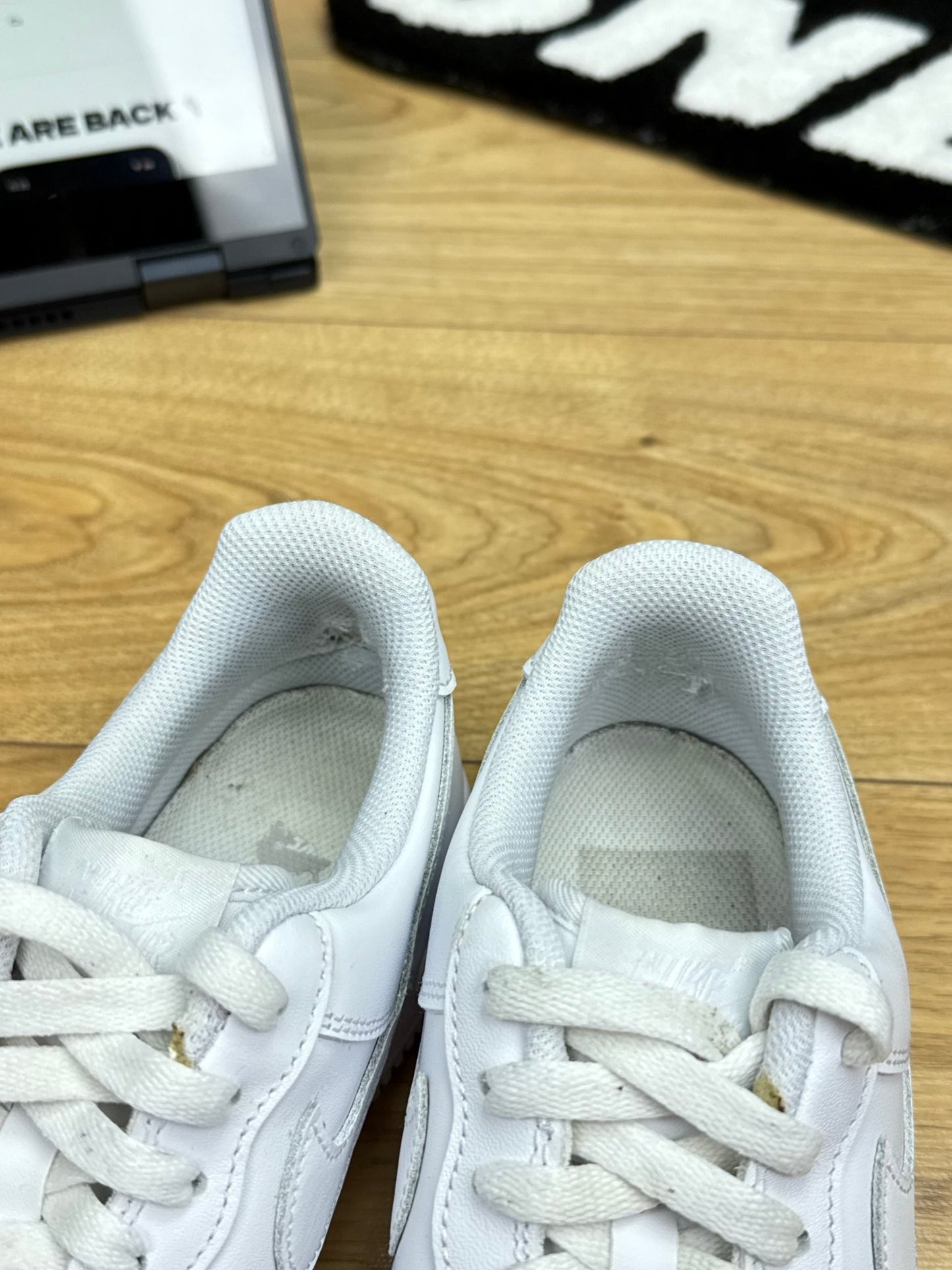 Nike Air Force 1 Low (39)