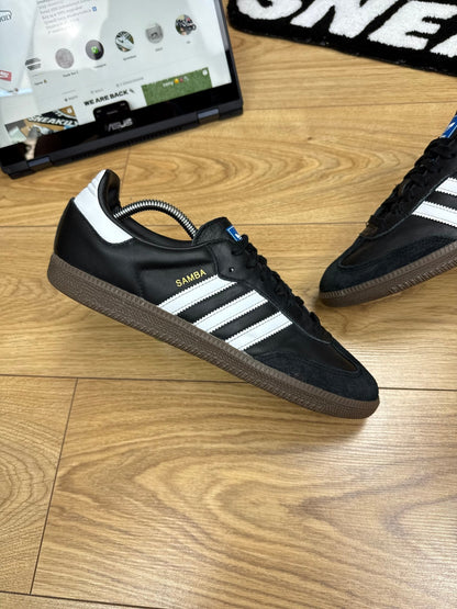 Adidas Samba (45 1/3)