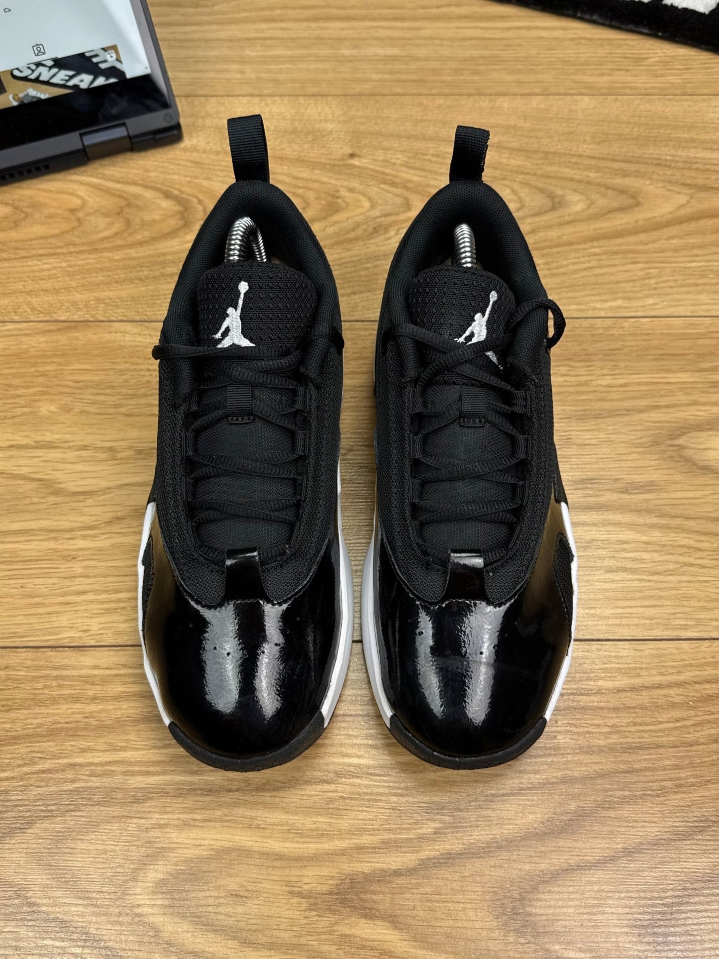Nike Air Jordan Max Aura 6 (37.5)
