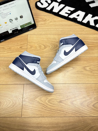 Nike Air Jordan 1 Mid (43)