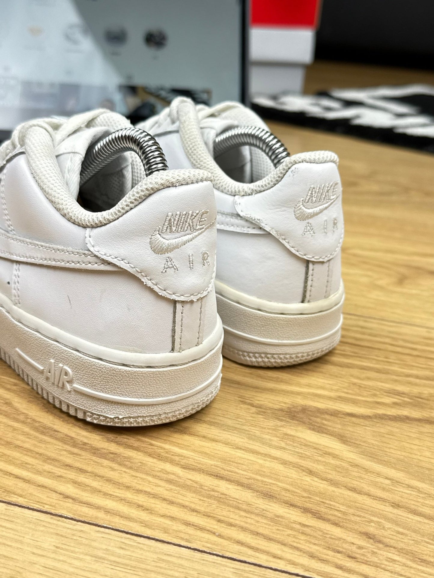 Nike Air Force 1 Low (36)