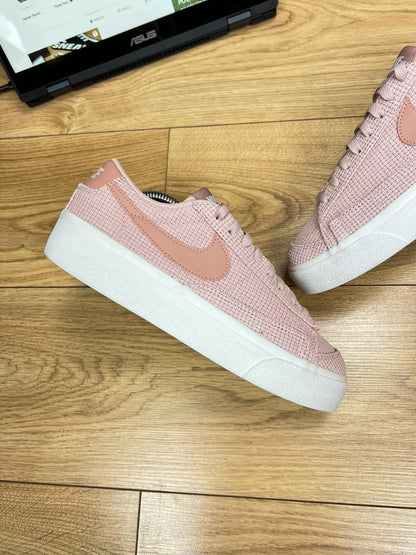 Nike Blazer Low Platform (40)