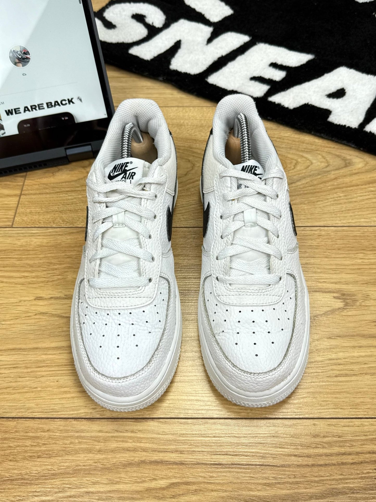 Nike Air Force 1 Low (40)