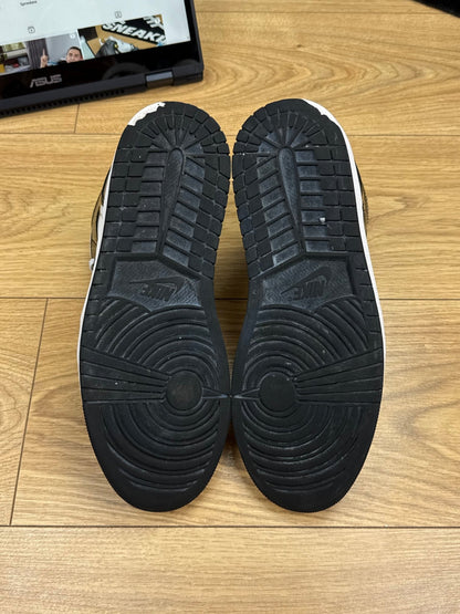 Nike Air Jordan 1 Mid (43)