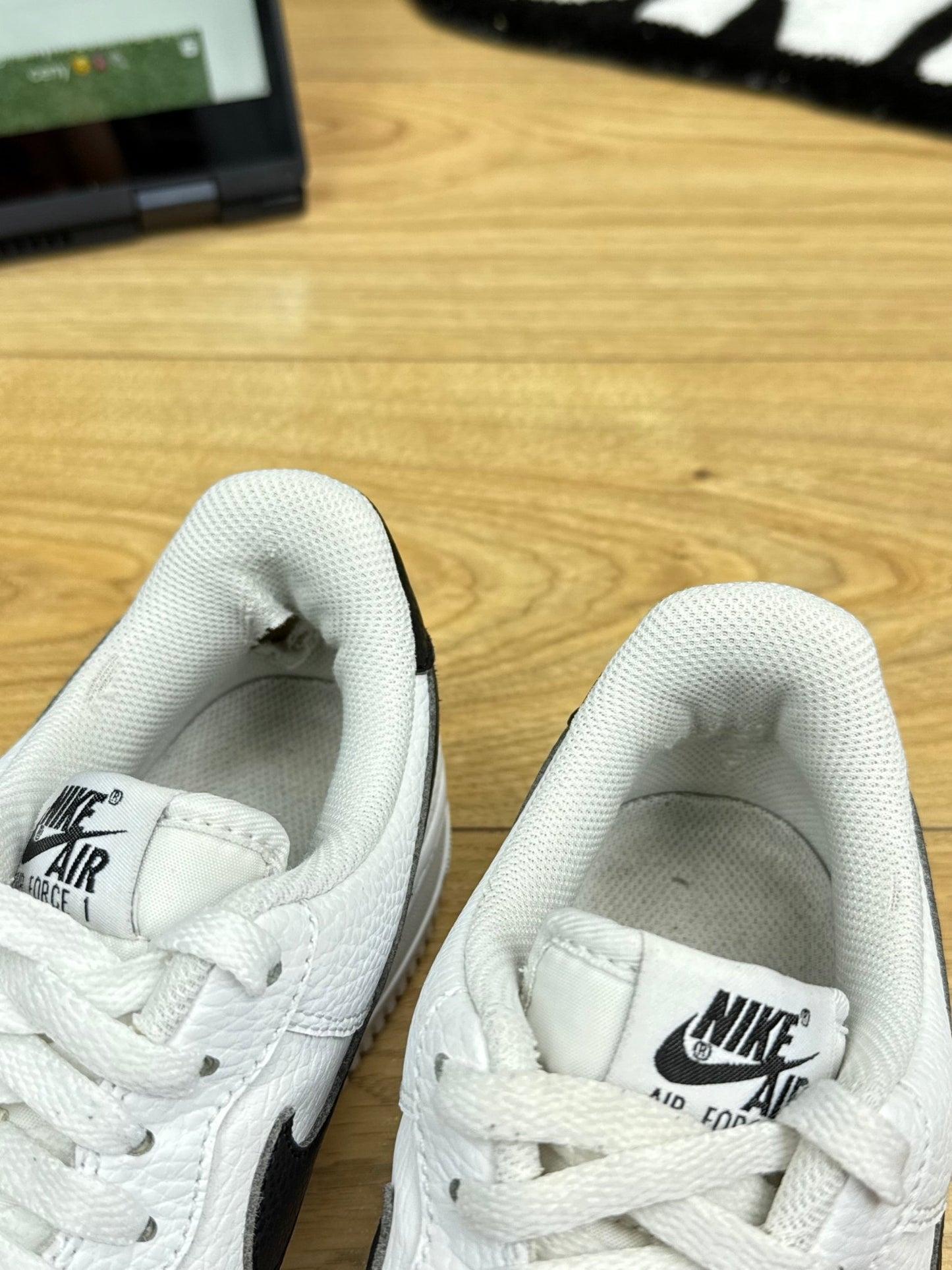 Nike Air Force 1 Low (42)