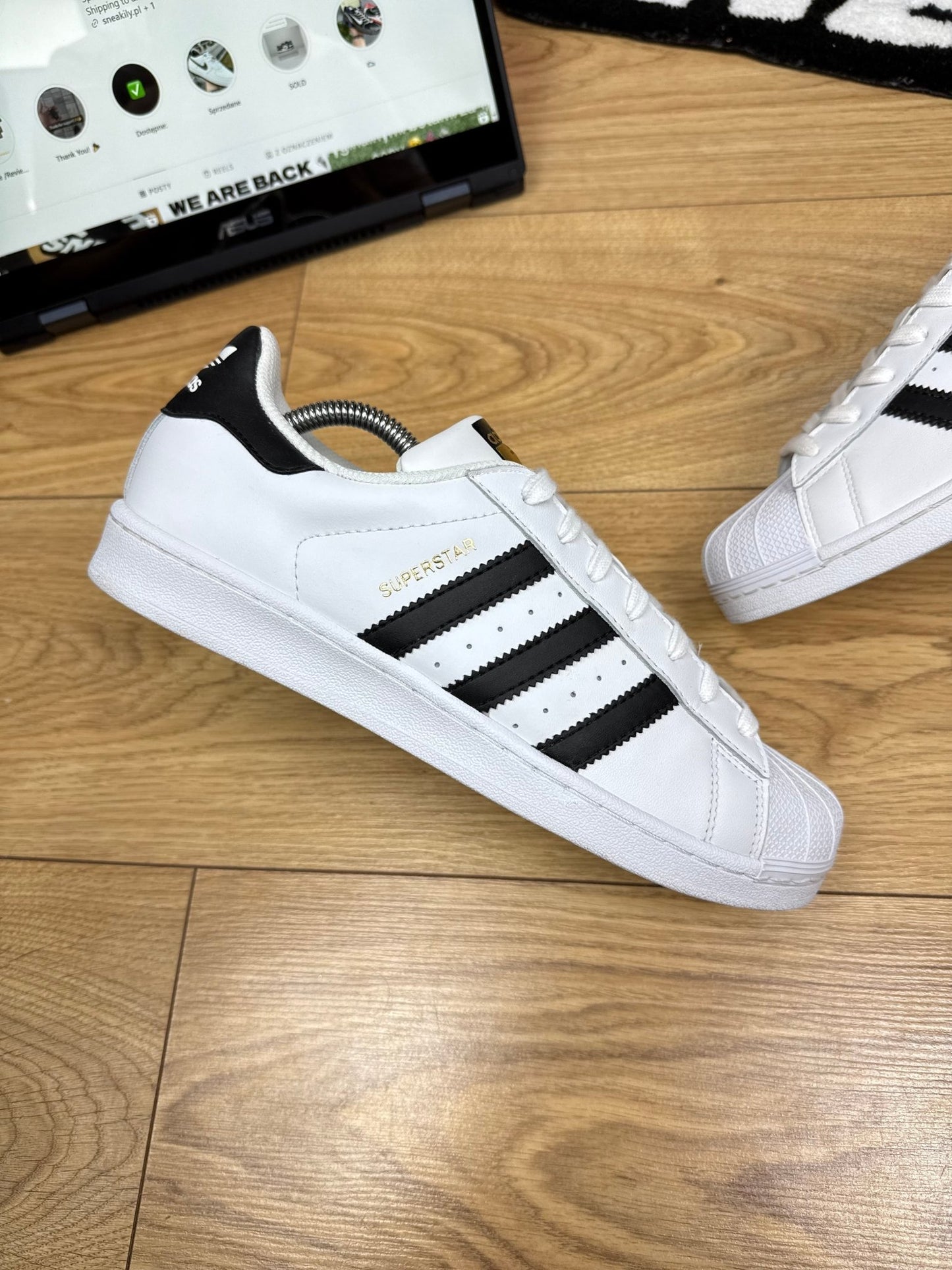 Adidas Superstar (44 2/3)