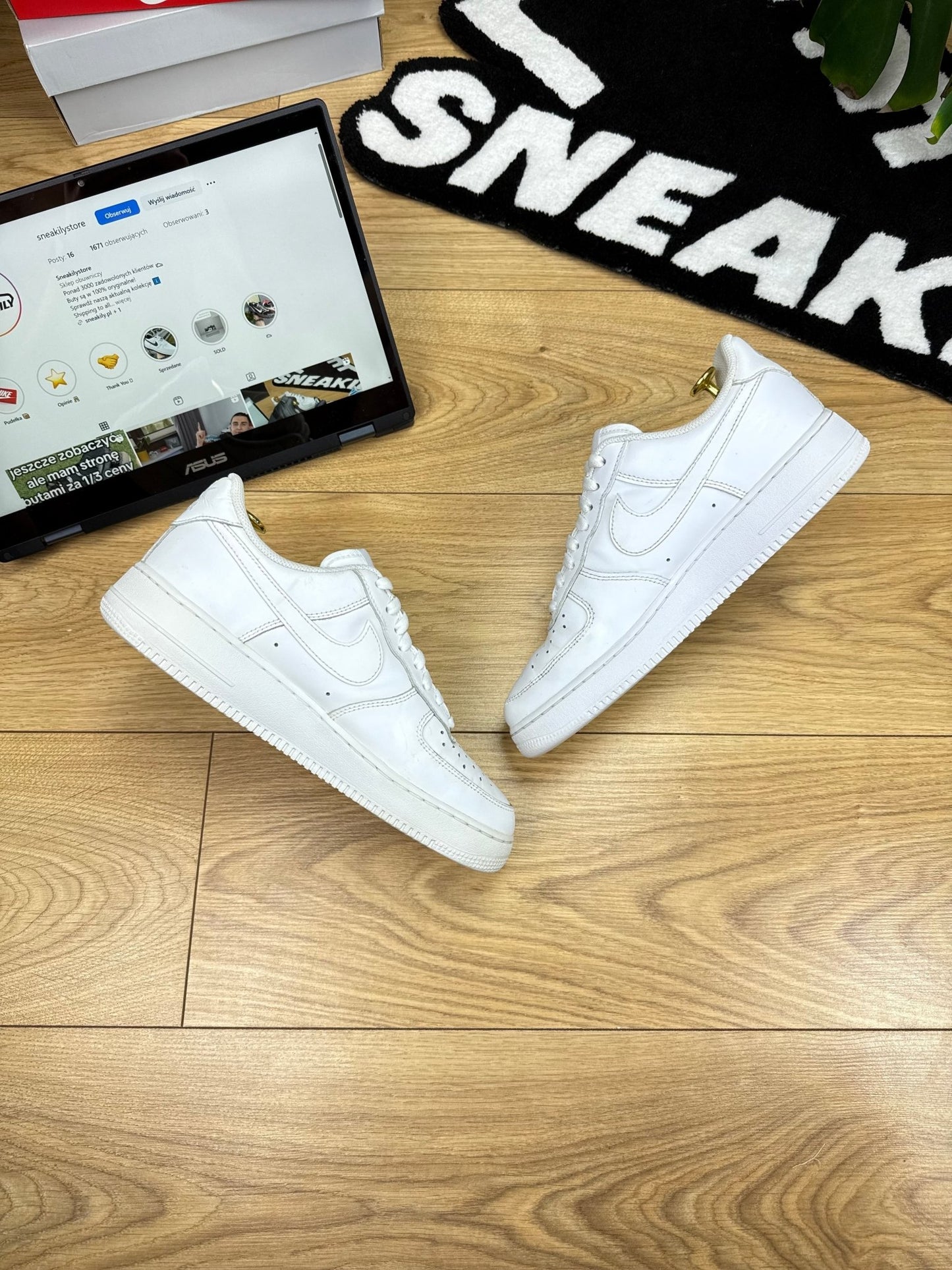 Nike Air Force 1 Low (42.5)