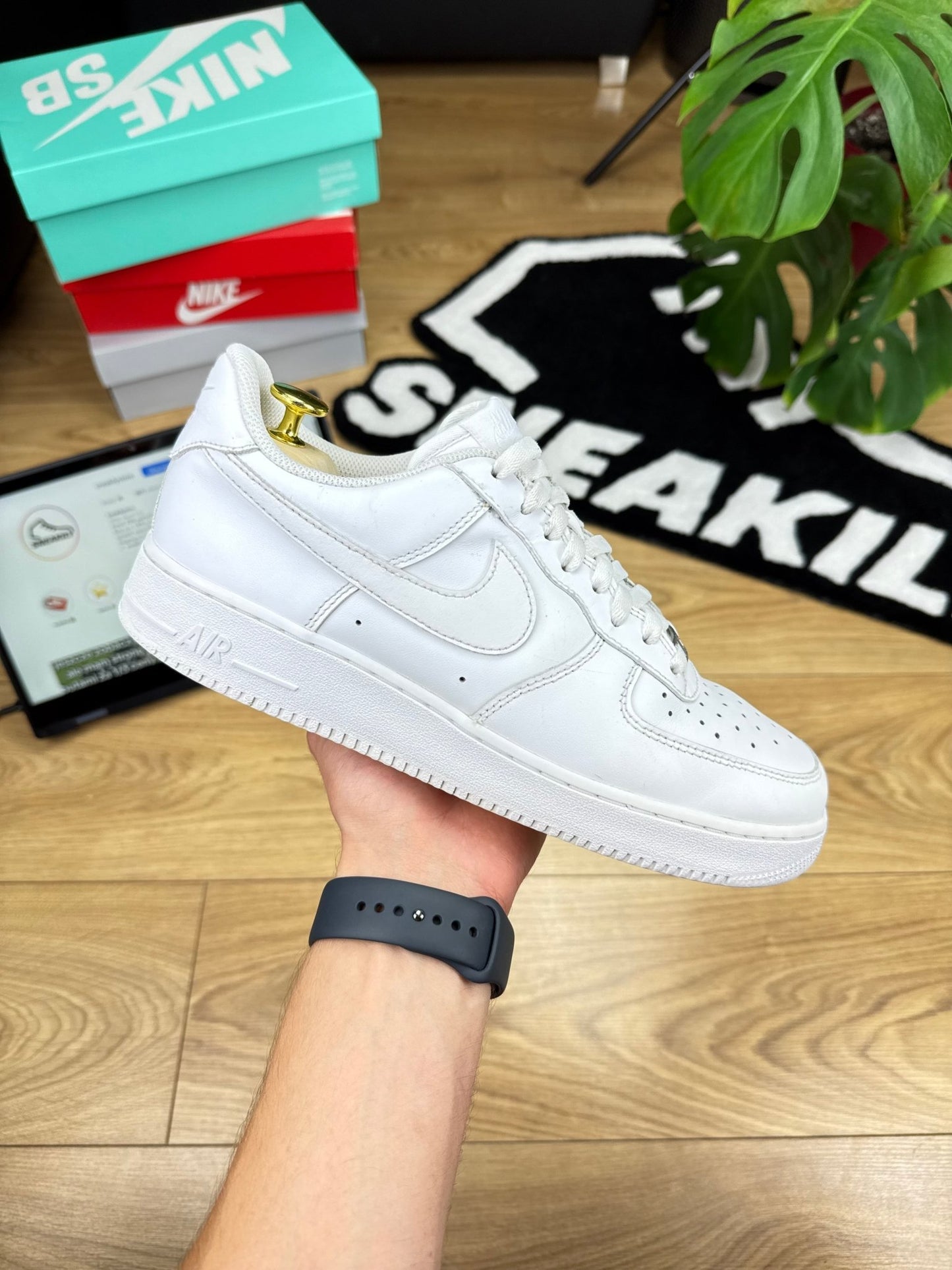 Nike Air Force 1 Low (42.5)