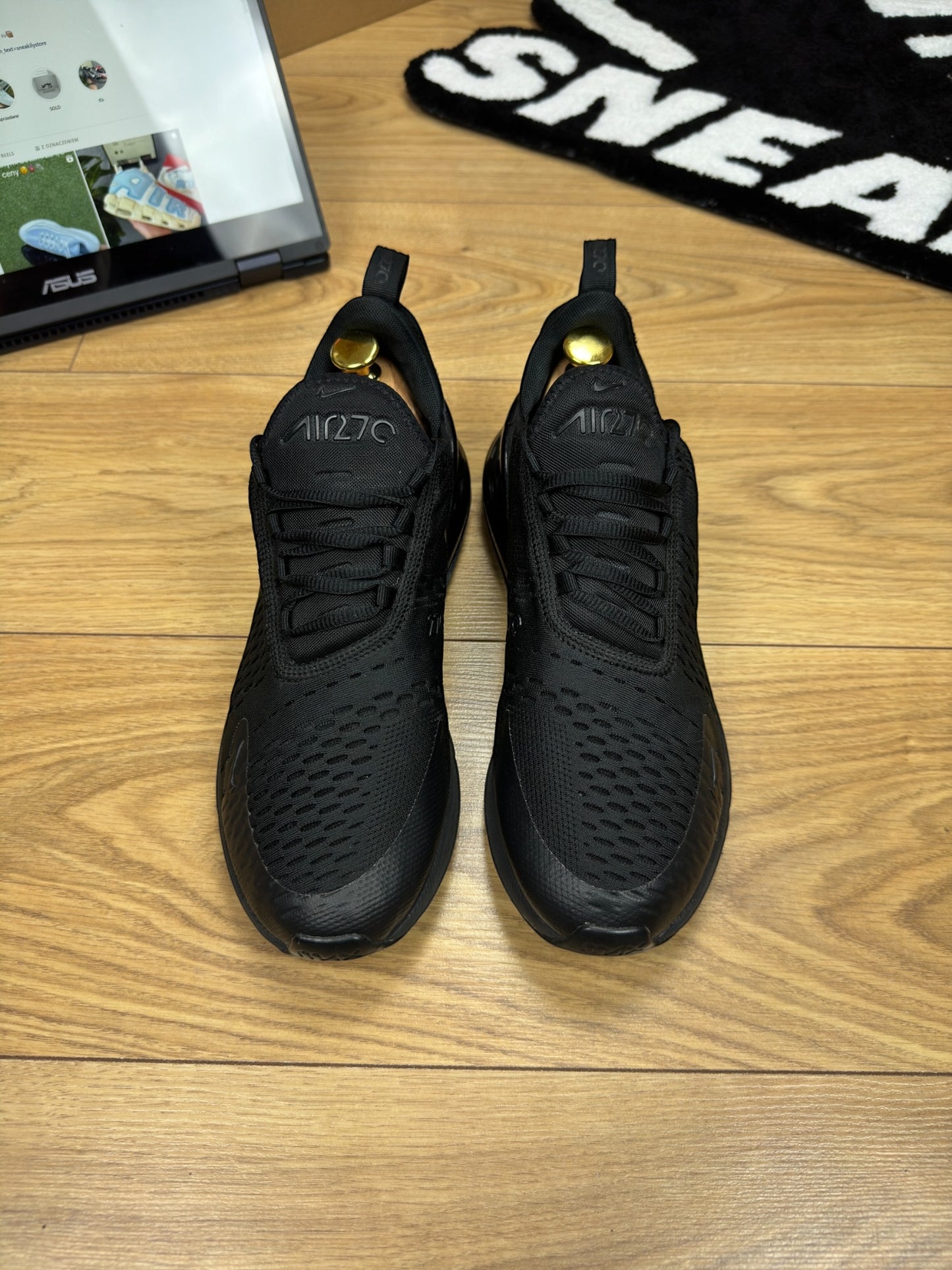 Nike Air Max 270 (42.5)