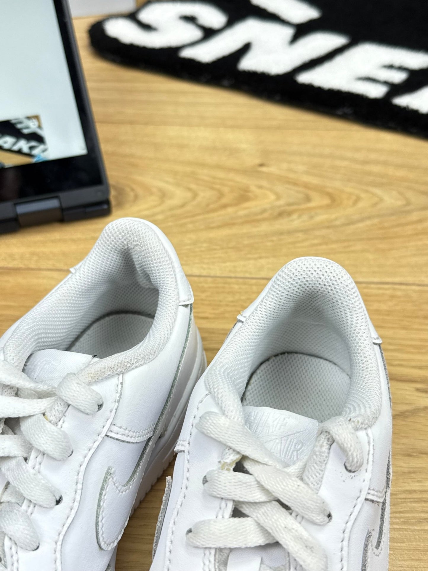 Nike Air Force 1 Low (38)