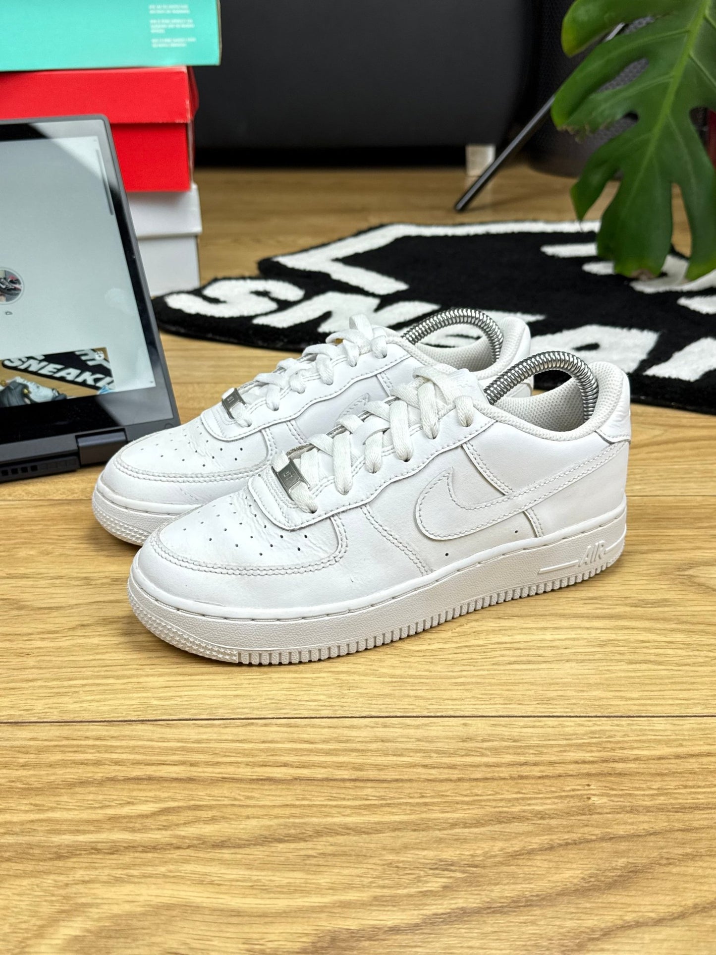 Nike Air Force 1 Low (36.5)