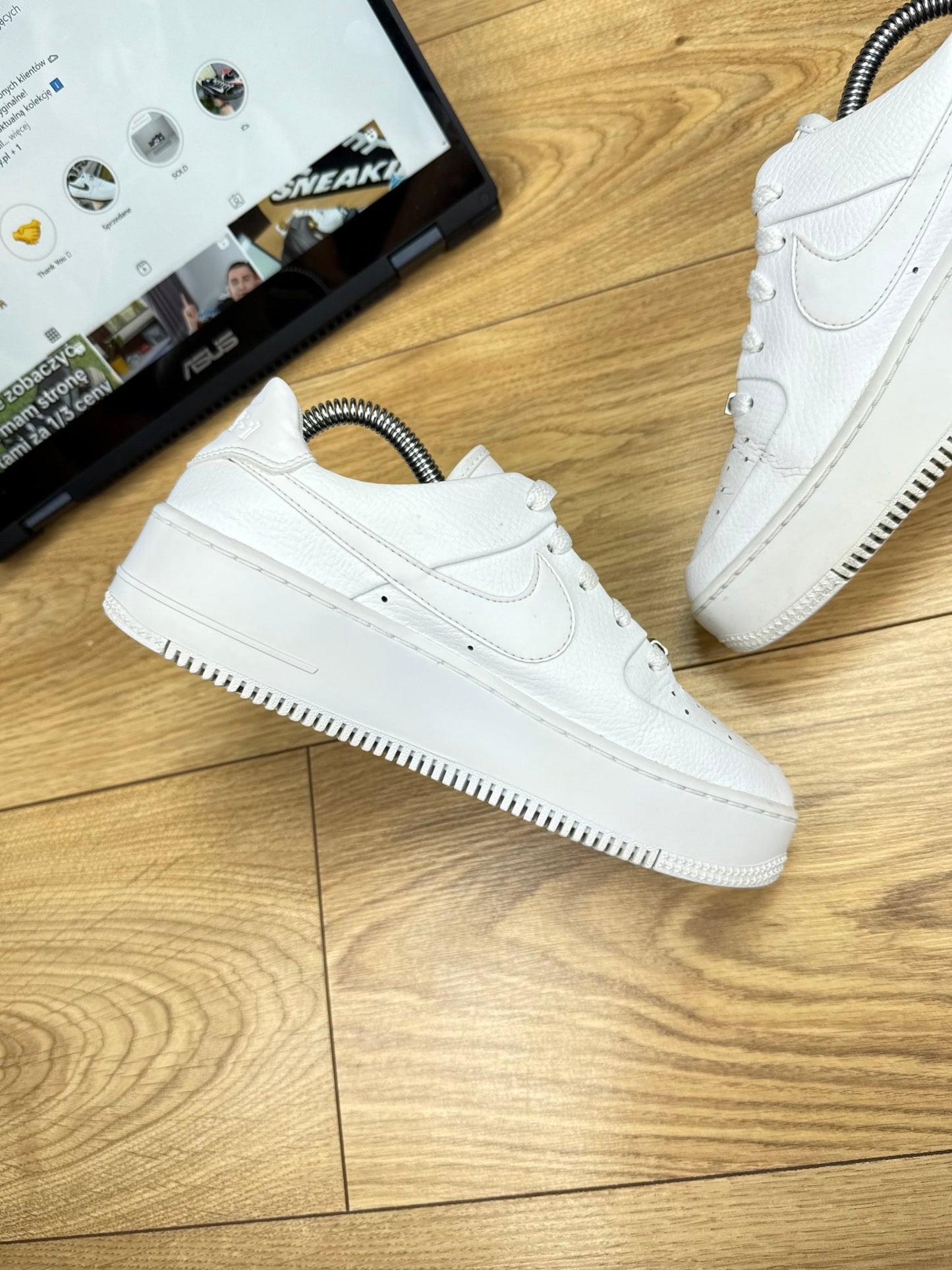 Nike Air Force 1 Sage (38)