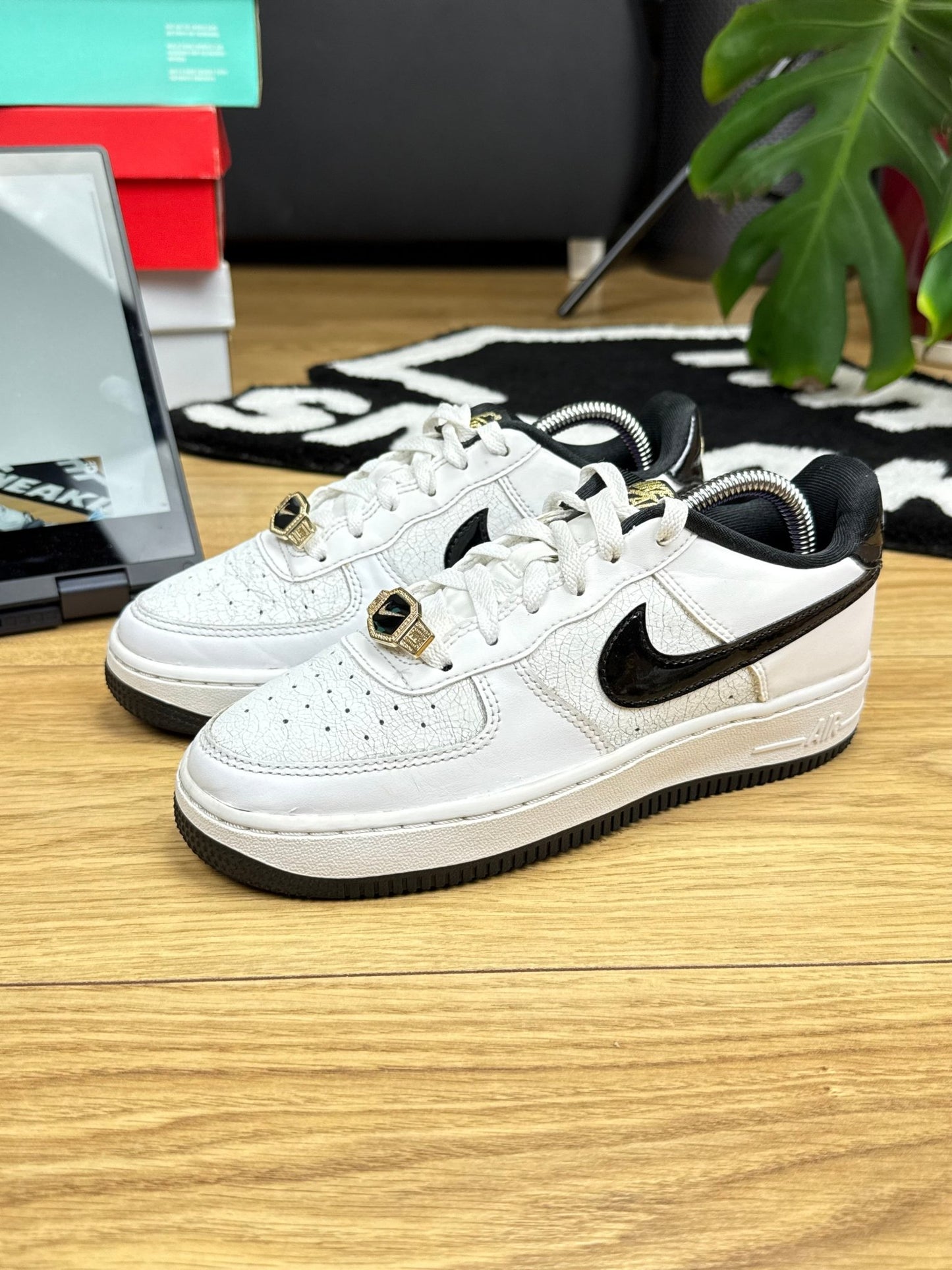 Nike Air Force 1 Low (36.5)