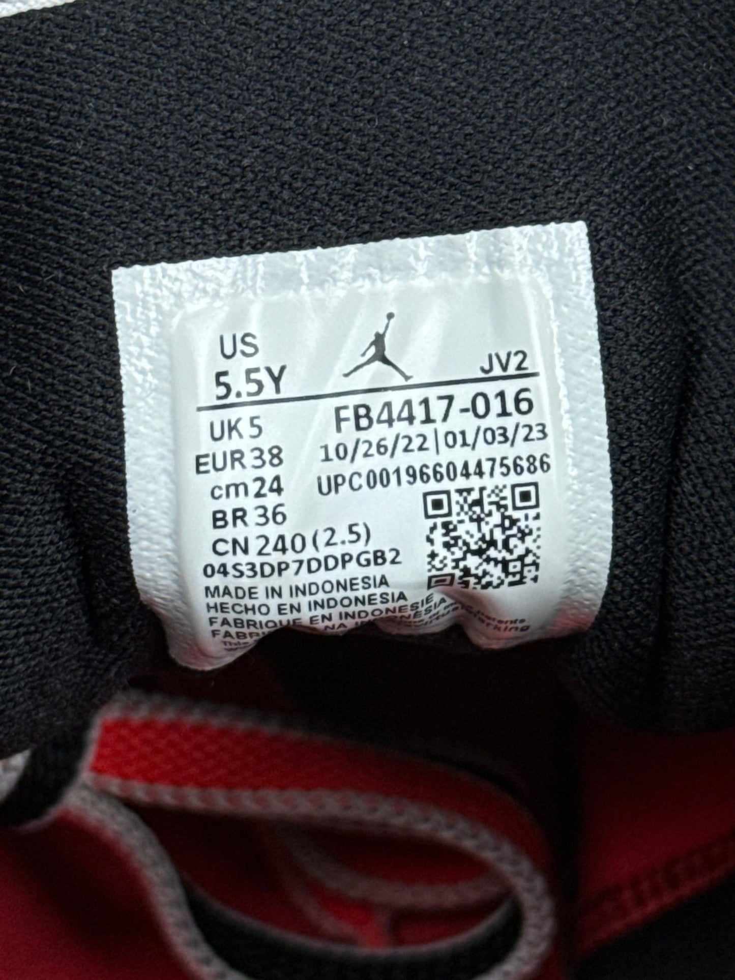 Nike Air Jordan 1 Mid (38)