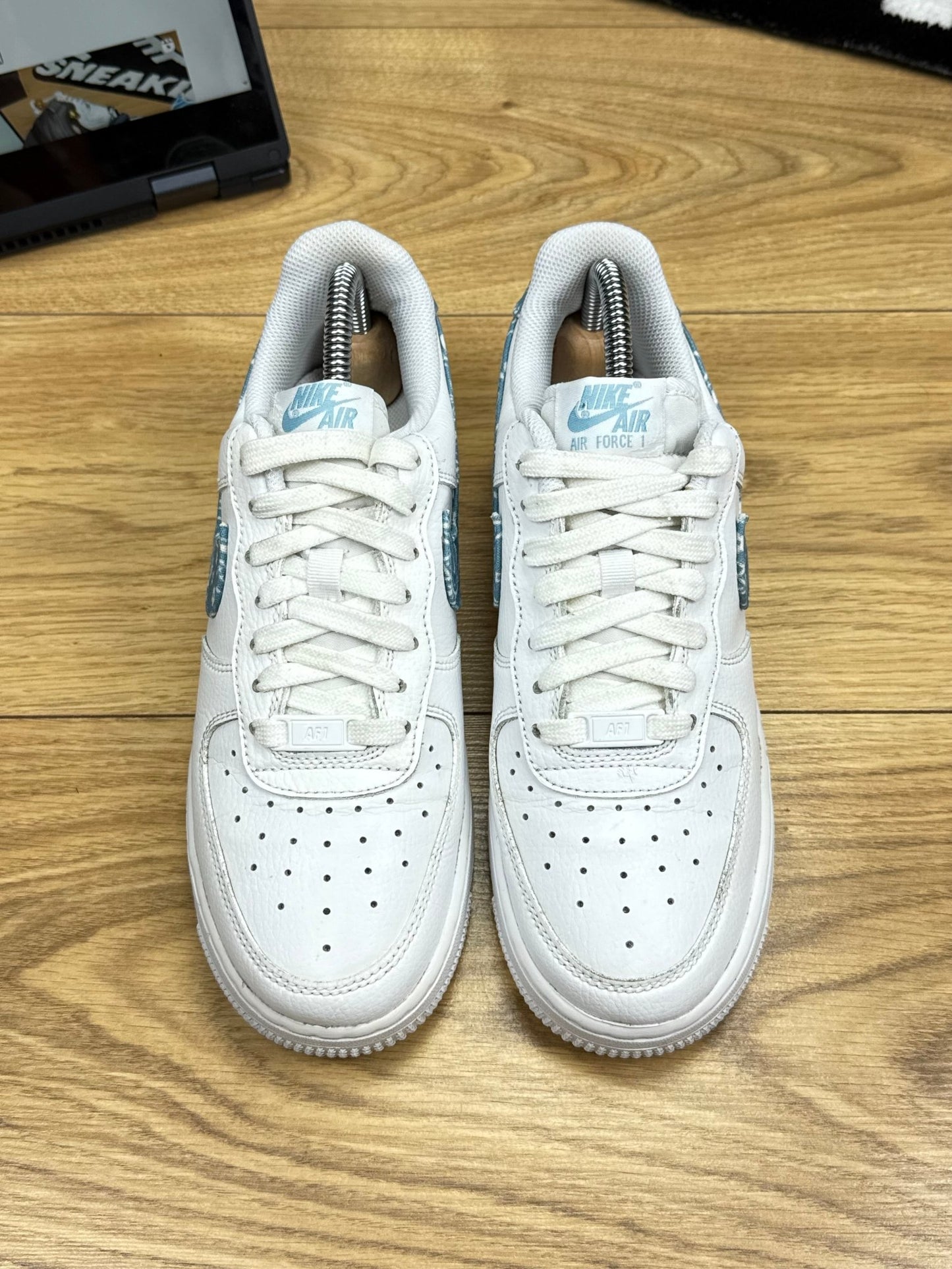 Nike Air Force 1 Low (38.5)