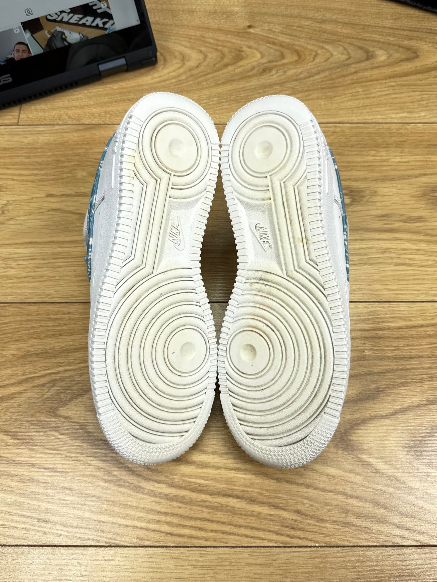 Nike Air Force 1 Low (38.5)