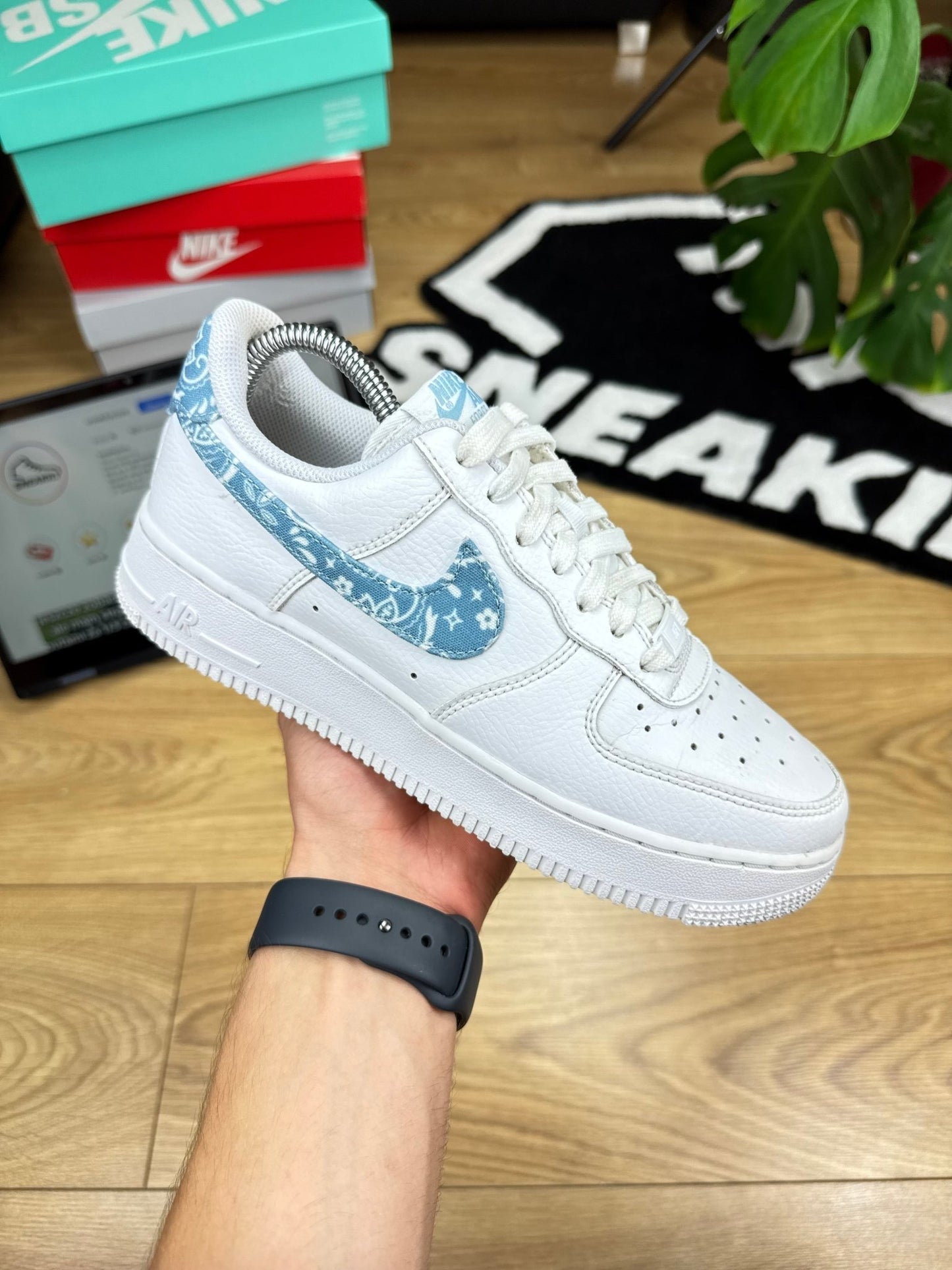 Nike Air Force 1 Low (38.5)