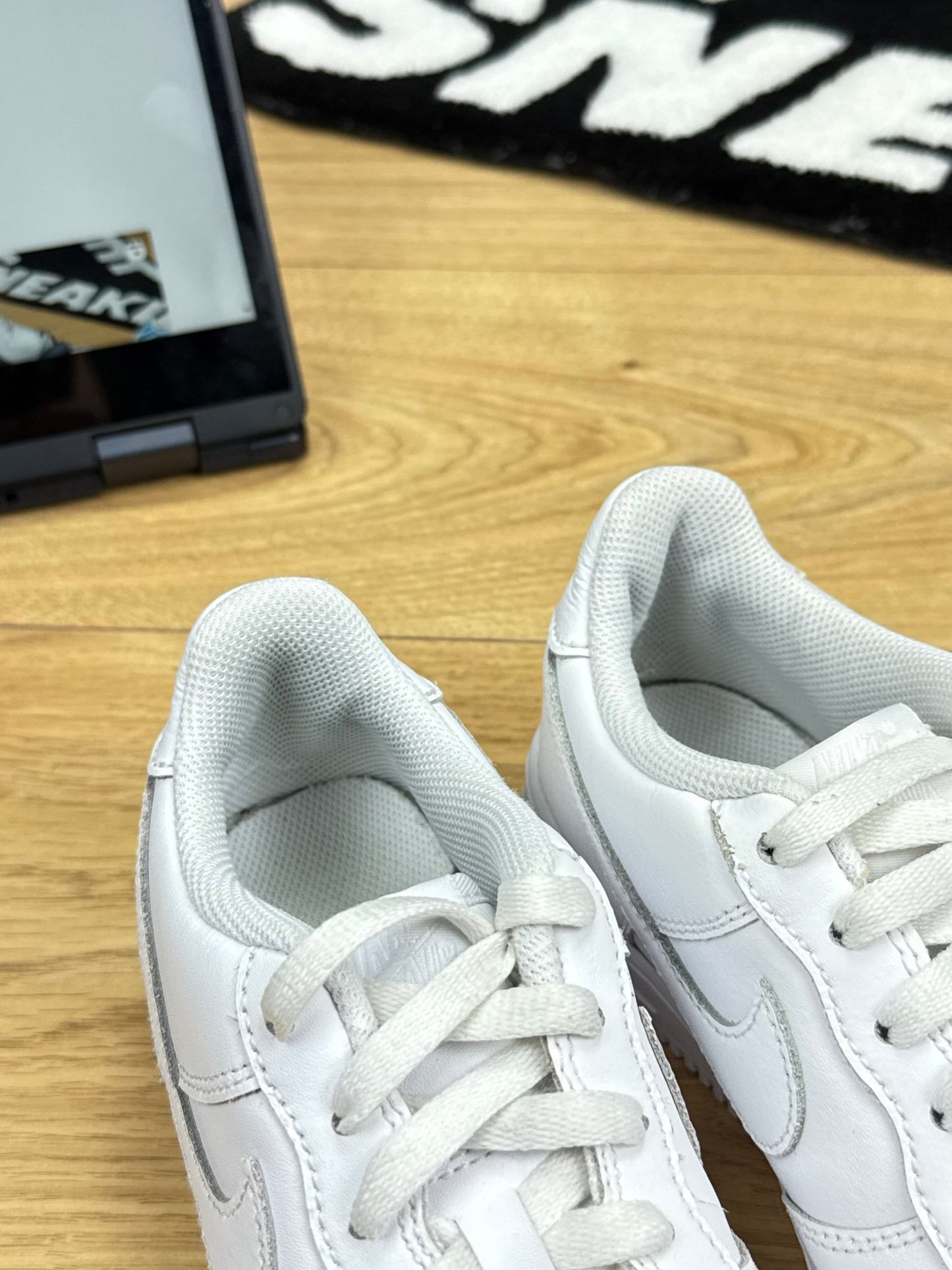Nike Air Force 1 Low (38)