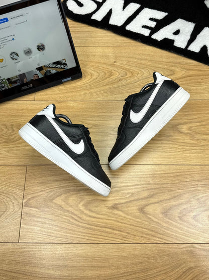 Nike Air Force 1 Low (37.5)