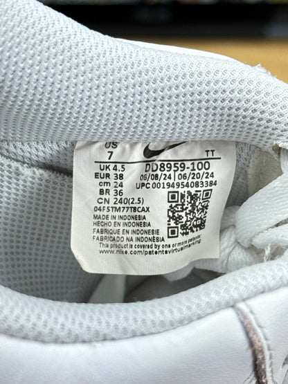 Nike Air Force 1 Low (38)