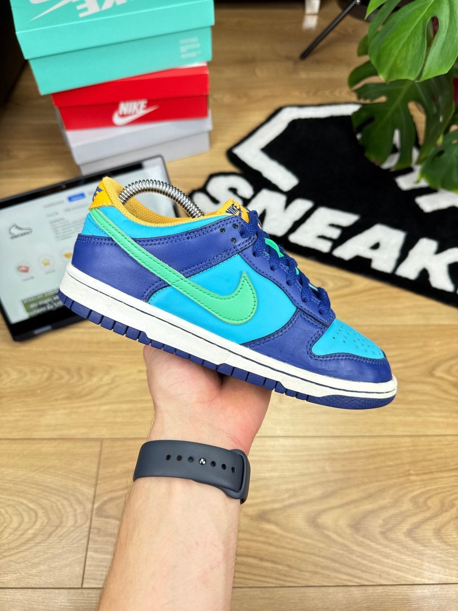 Nike Dunk Low All-Star 2023 — buty sportowe damskie w dobrym stanie rozmiar 37.5, boczny profil