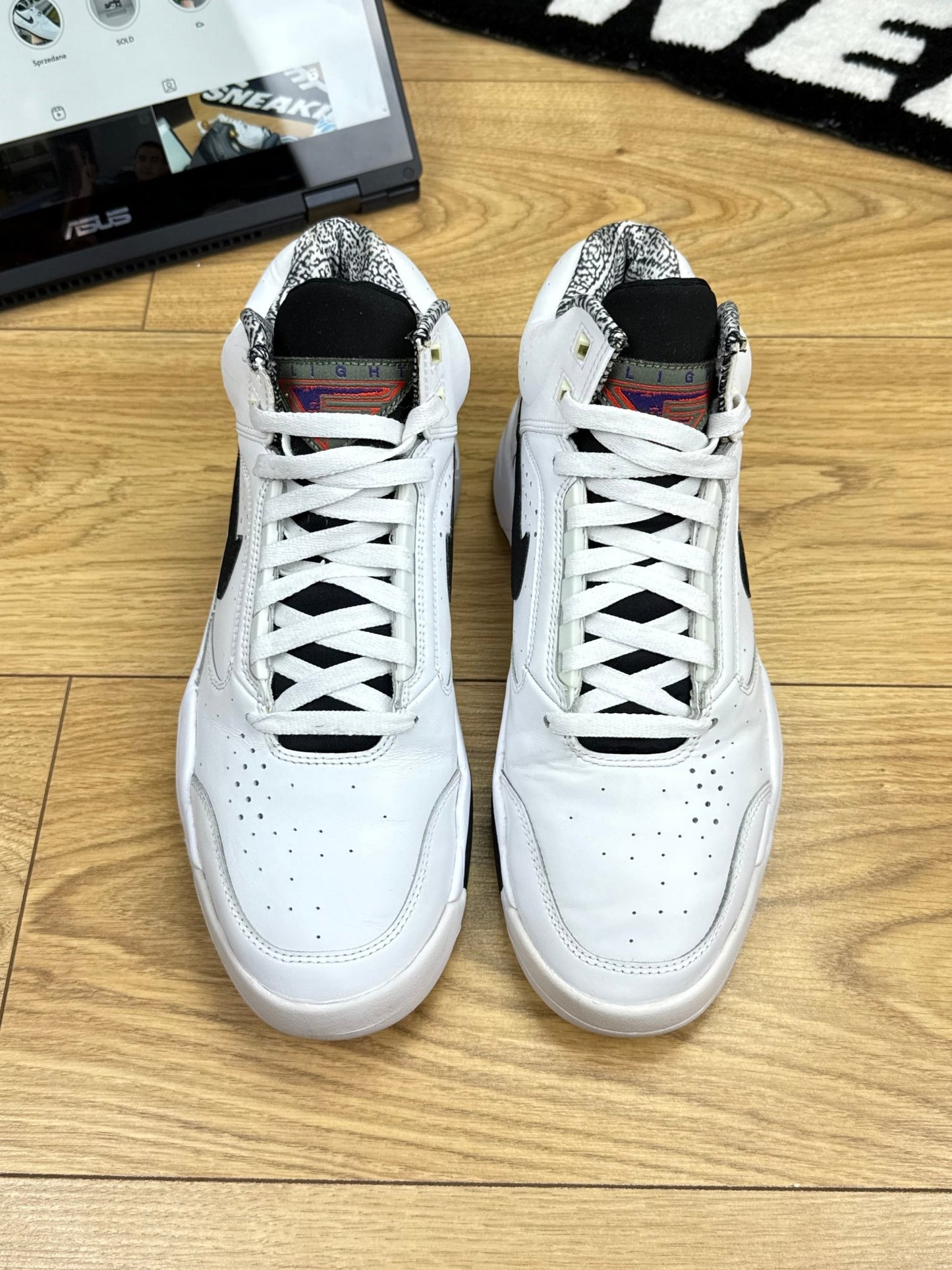 Nike Air Flight Lite Mid (44)