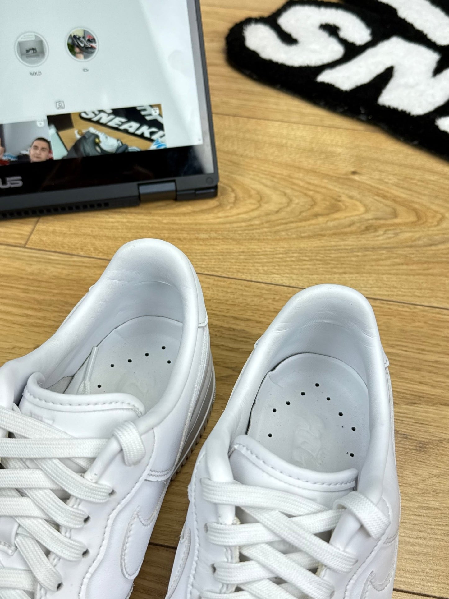 Nike Air Force 1 Low (44)