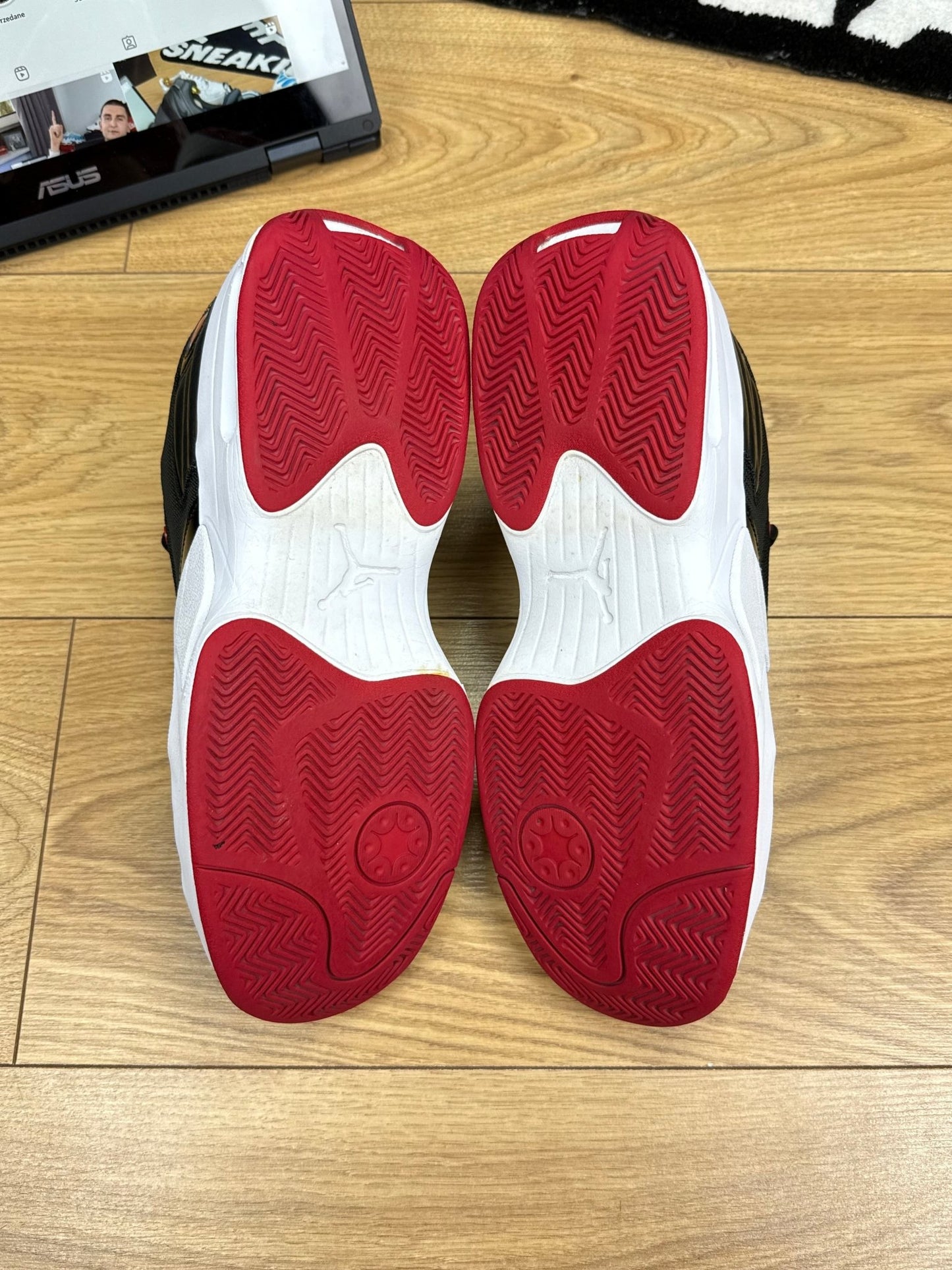 Nike Air Jordan Max Aura 6 (45)