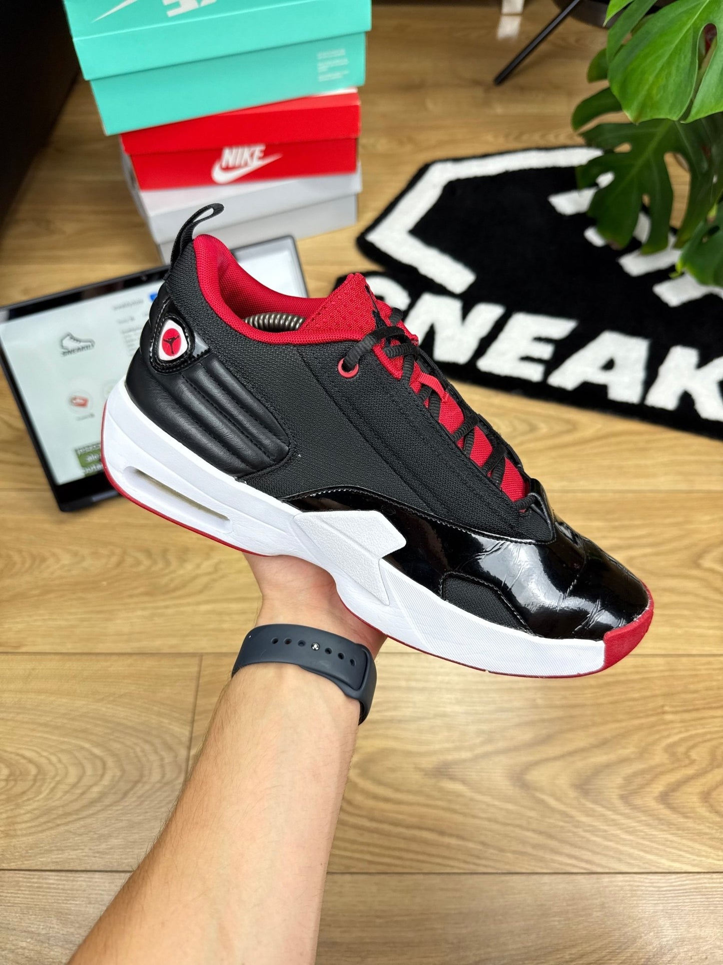 Nike Air Jordan Max Aura 6 (45)