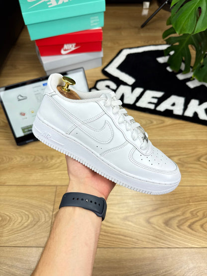 Nike Air Force 1 Low (38.5)
