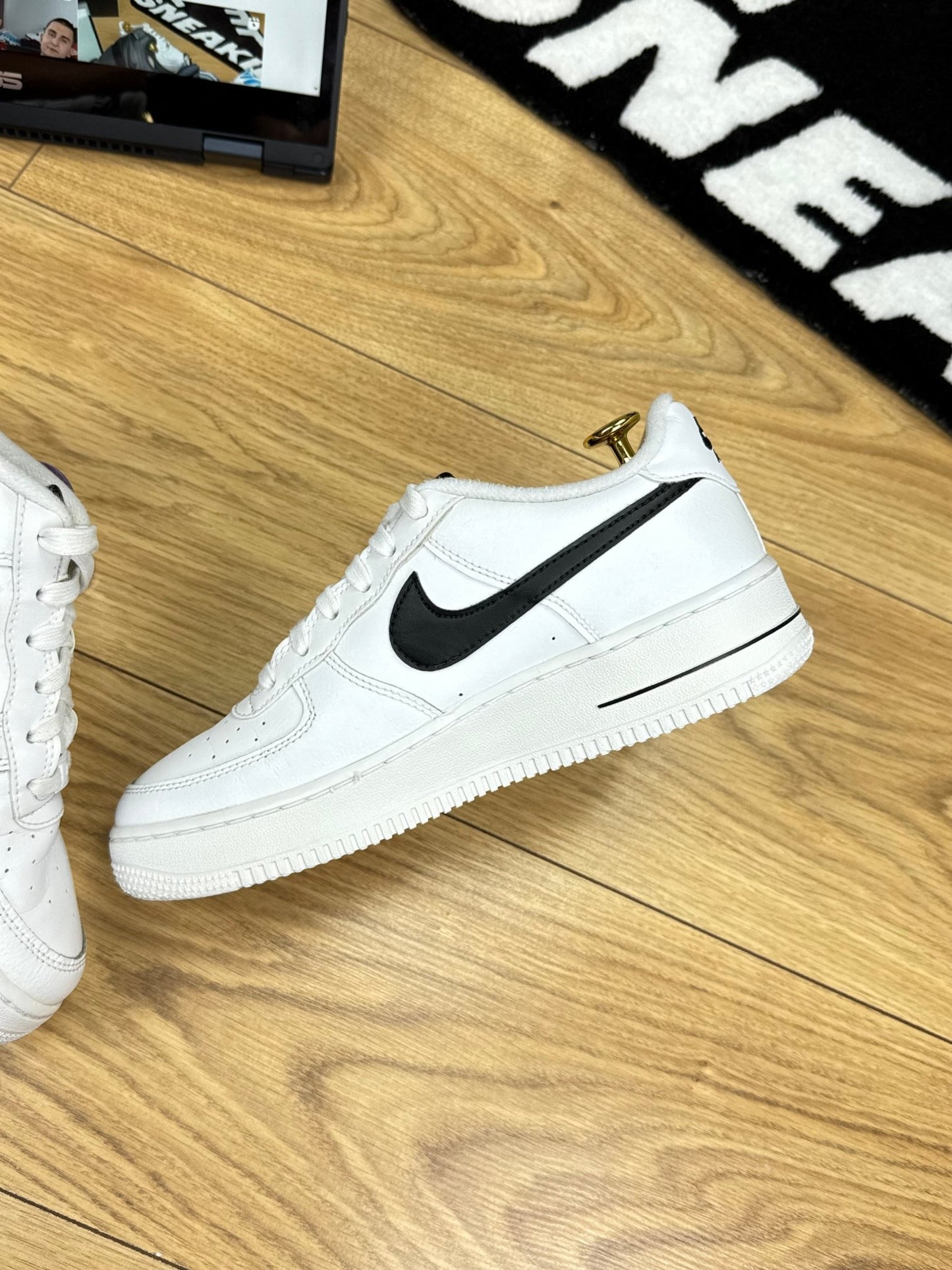 Nike Air Force 1 Low (38.5)