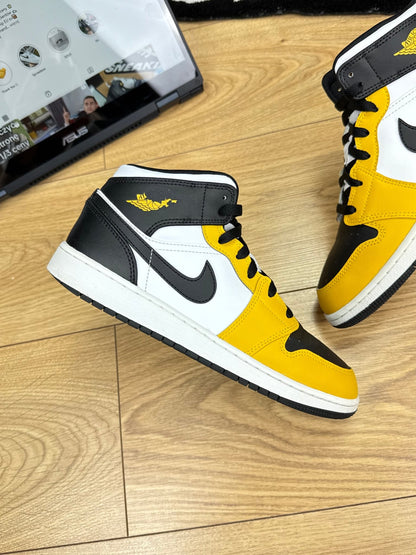 Nike Air Jordan 1 Mid (40)
