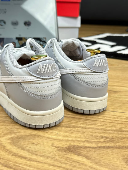 Nike Dunk Low (38)