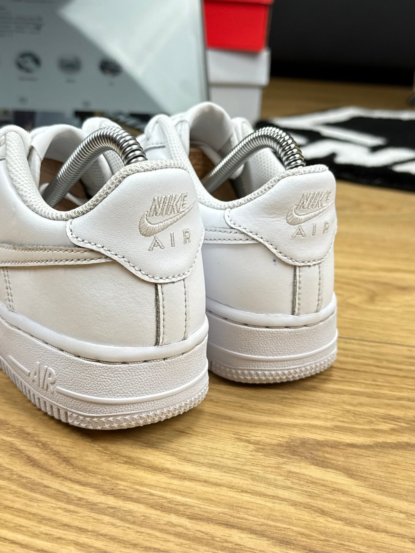 Nike Air Force 1 Low (36.5)