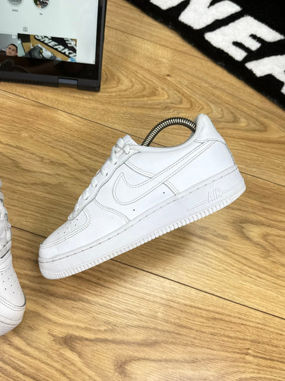 Nike Air Force 1 Low (37.5)