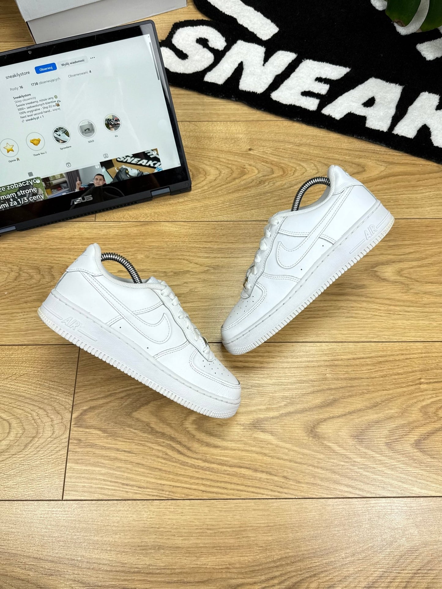 Nike Air Force 1 Low (37.5)