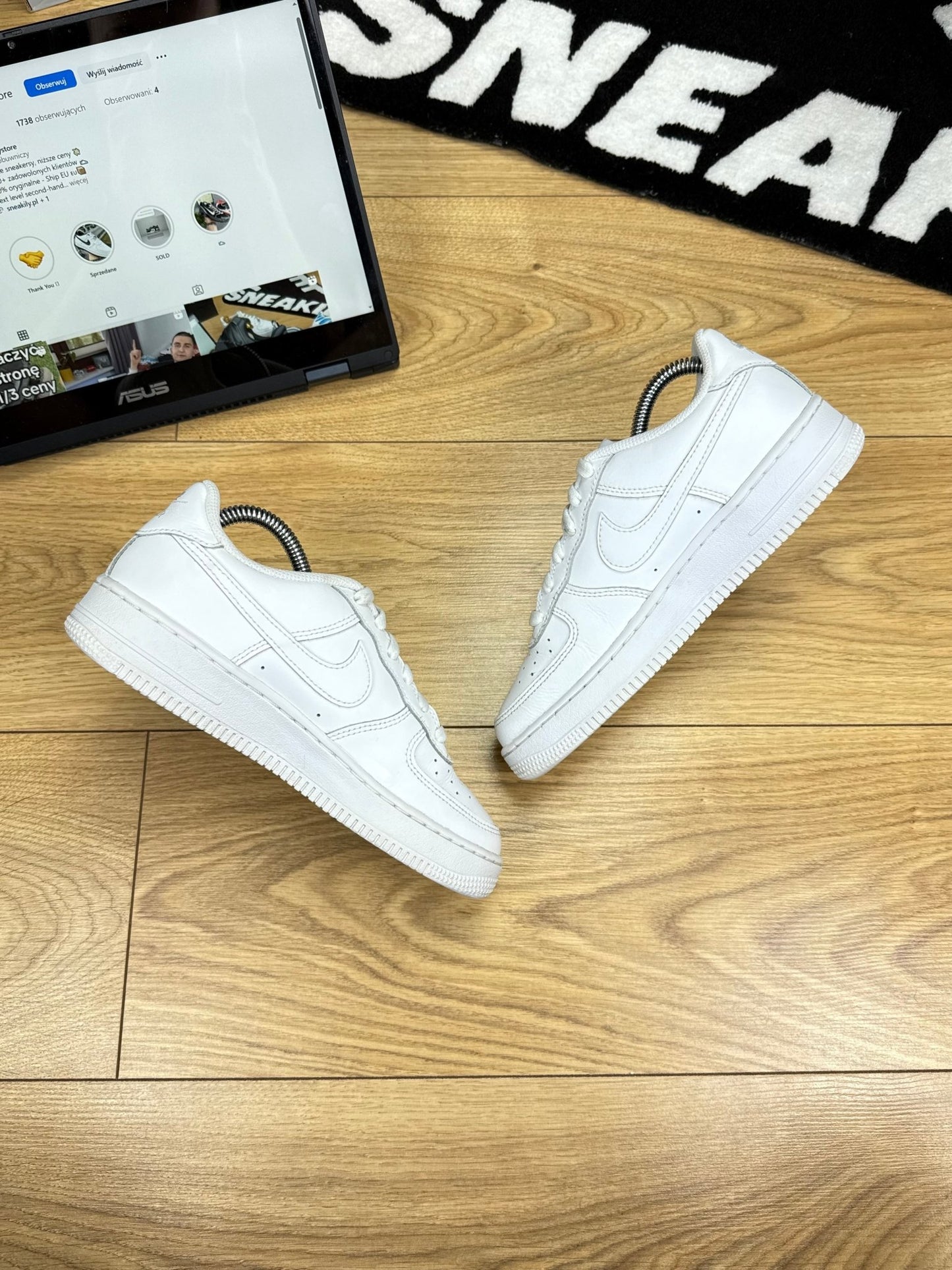 Nike Air Force 1 Low (37.5)