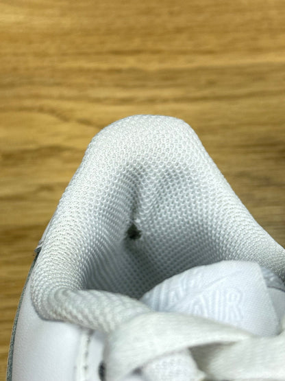 Nike Air Force 1 Low (37.5)